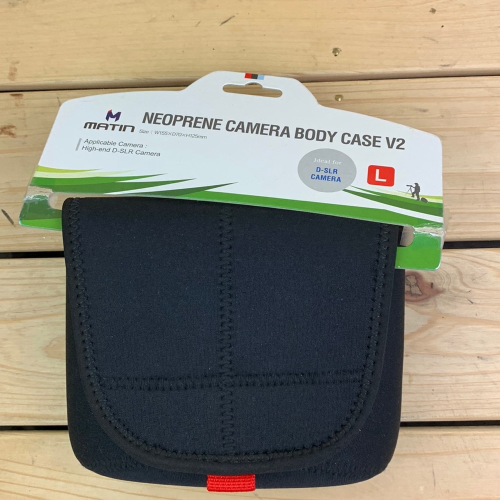 NEW Matin Neoprene Camera Body Soft Case Cover Pouch Protection Bag V2 L / Black